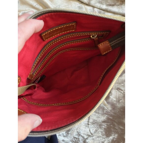 DOONEY & BOURKE CROSSBODY CANVAS TAN BAG SEE PHOTOS , VERY NICE GREAT4/TRIPS - Picture 12 of 16
